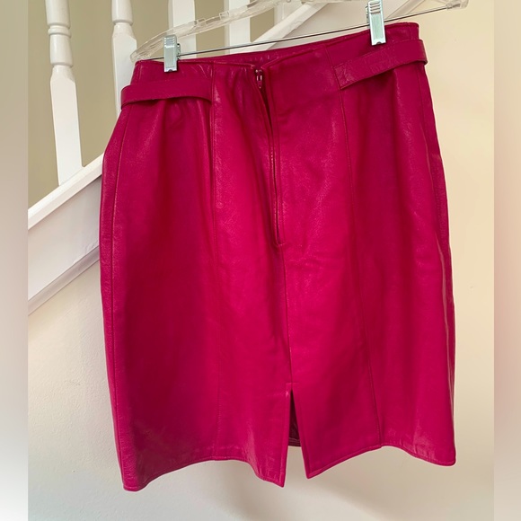 Vintage Erez Sport Fuchsia Leather Pencil Skirt, Circa 1980s Sz 14 - Picture 3 of 5